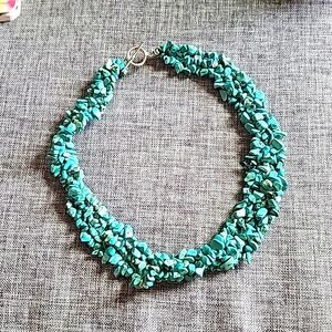 Turquoise choker necklace